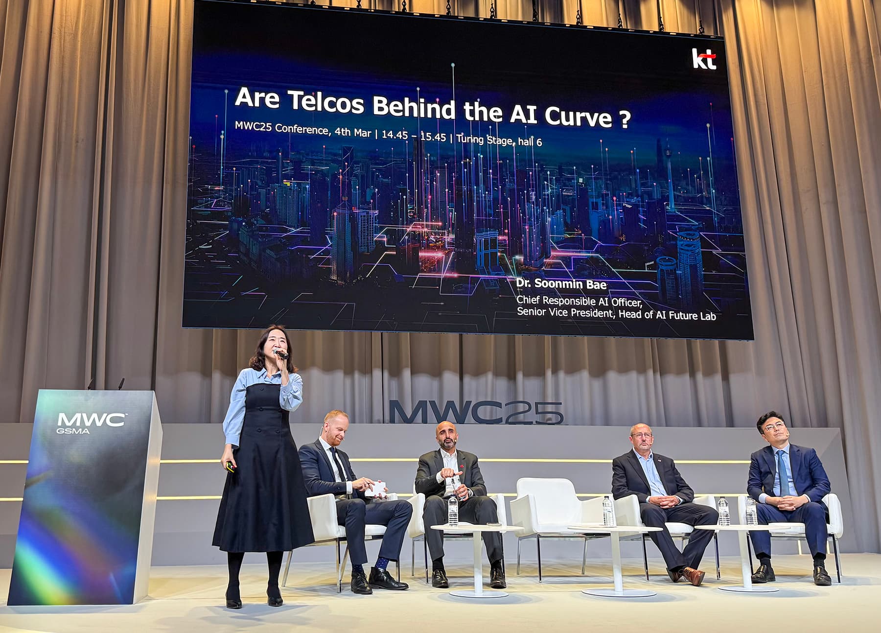 KT, MWC25에서 책임감 있는 AI 구현 인사이트 제시